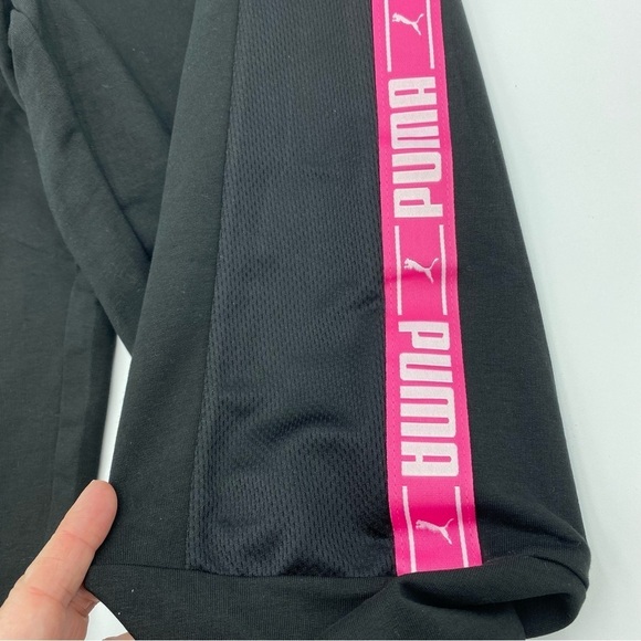 Puma Woman’s Black With Pink Racing Stripe - Large - Picture 8 of 10